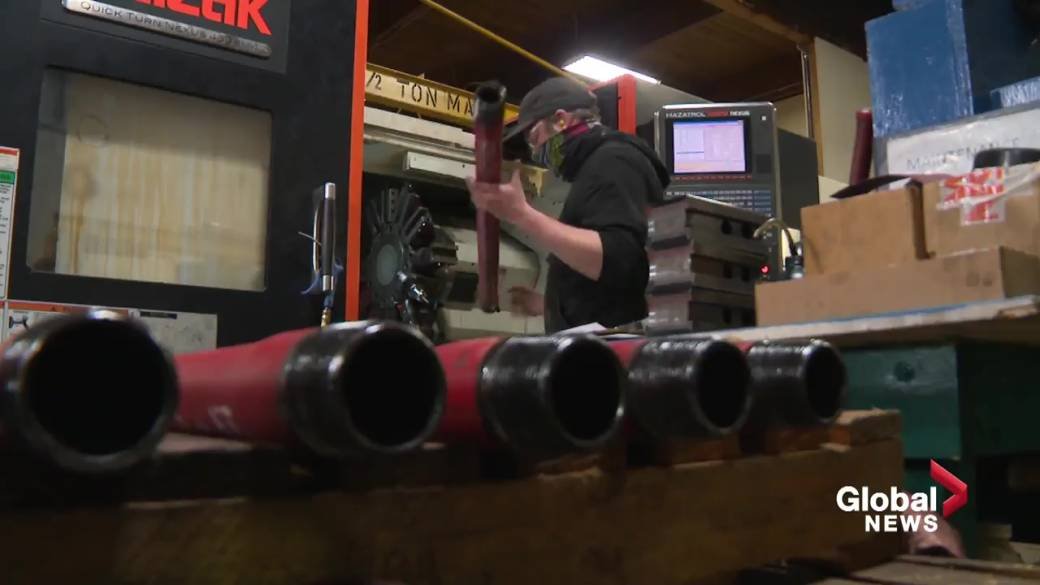 Click to play video: 'Alberta’s economy took the hardest hit of all Canadian provinces in 2020'