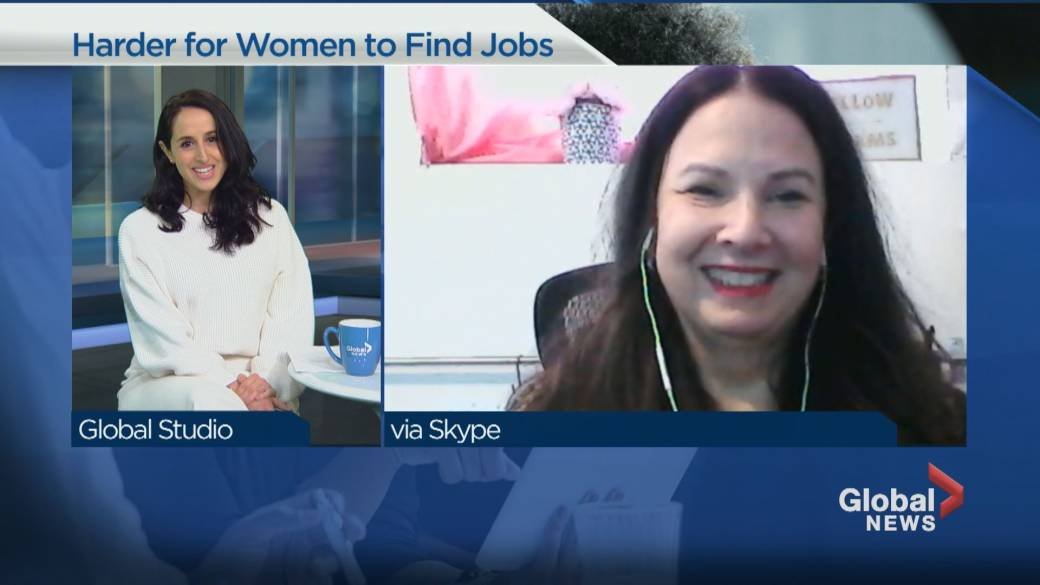 Click to play video: 'Job hunting tips for women'